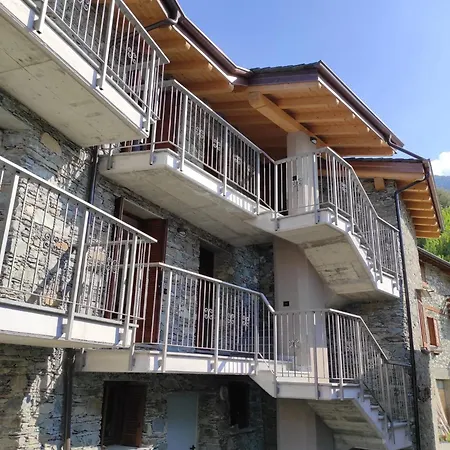 Orobie Apartment