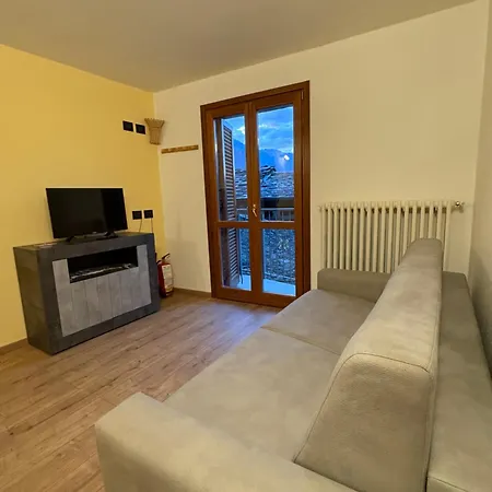 Orobie Apartment
